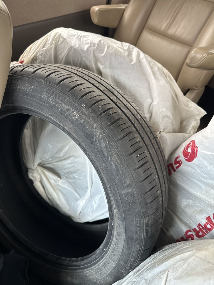 Продам шины Dunlop