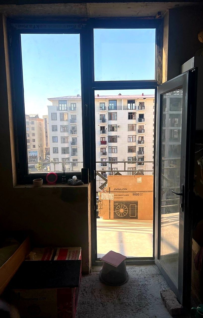 Yangi oyna va eshik romlari akfa plast sotiladi