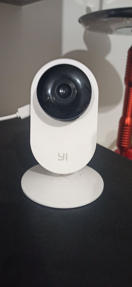 YI камери 1080p за домашно наблюдение.YI home security camera