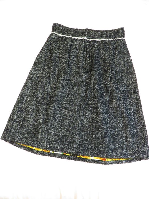 Вълнена пола Dolce&Gabbana, миди дължина, L