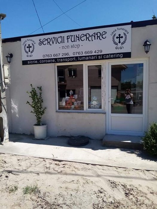 Servicii funerare