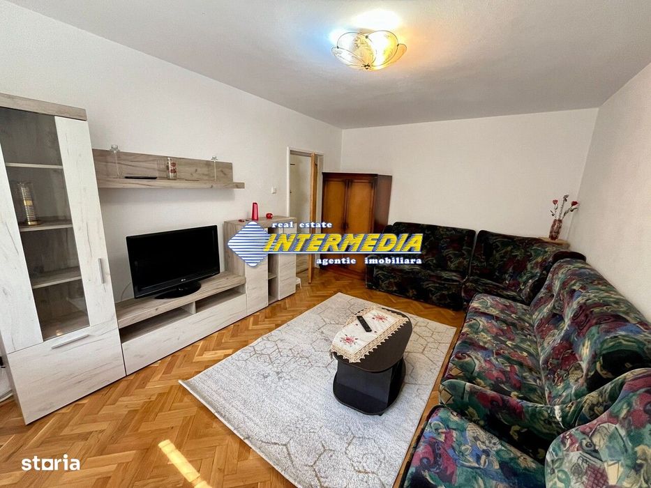 Apartament 4 camere de inchiriat in Alba Iulia Cetate etaj 2 mobilat