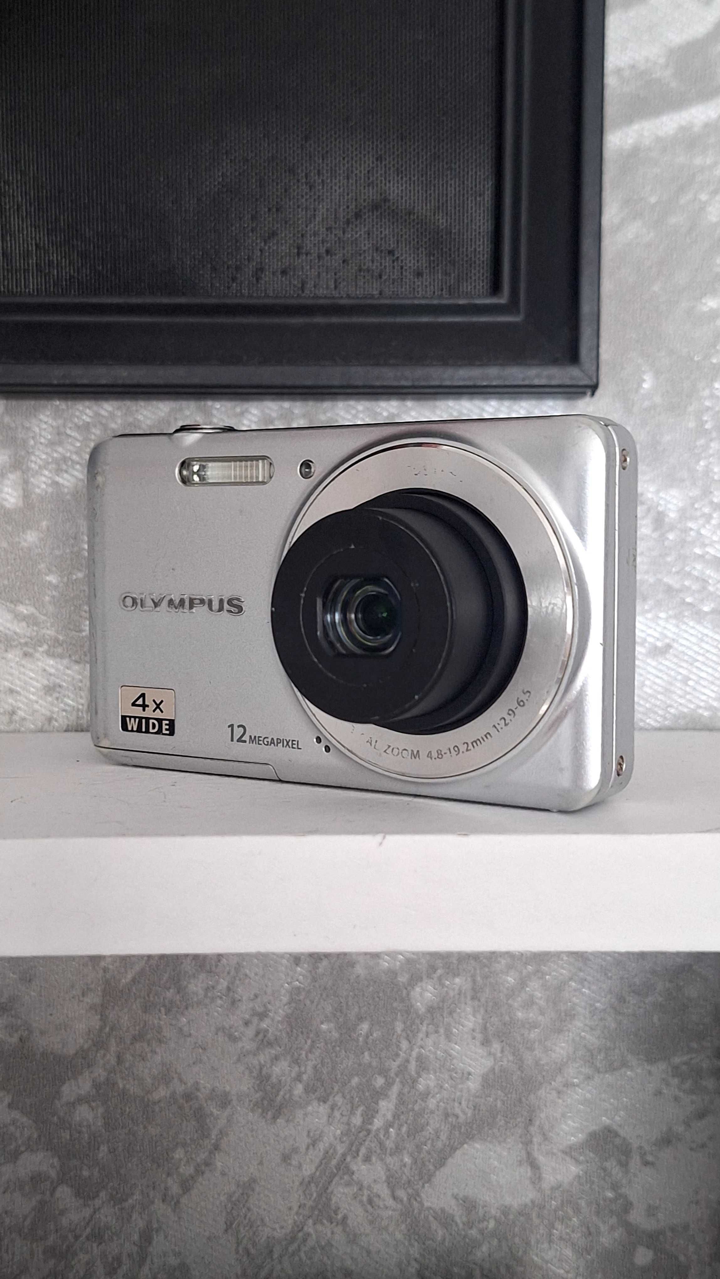 Фотоапрат Olympus d-700
