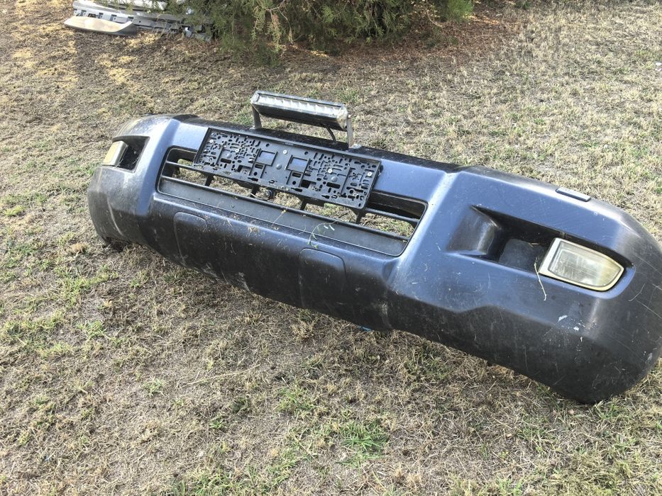 Предна броня toyota land cruiser j120