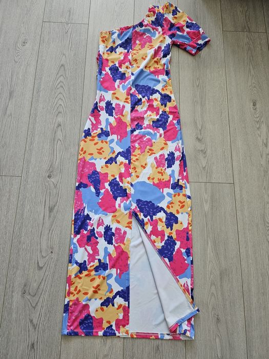 Rochie multicoloră de damă