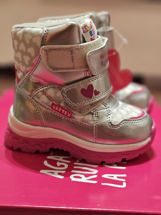 Agatha Ruiz de la Prada. Детски Апрески