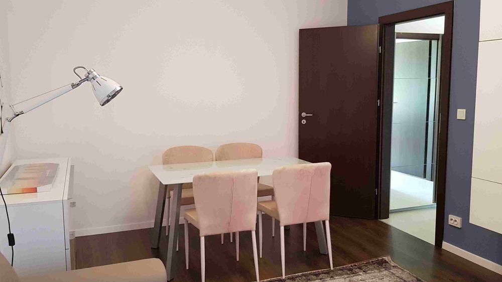 Proprietar ofer spre inchiriere 2 camere in ansamblul Quadra Trees