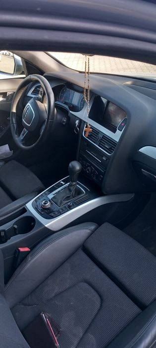 Vând Audi A4 S line