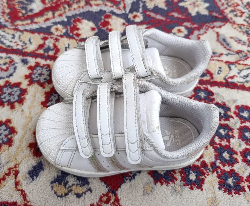 Маратонки Адидас