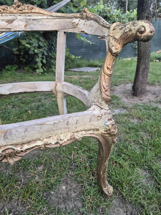 Vand urgent scaun baroc vechi