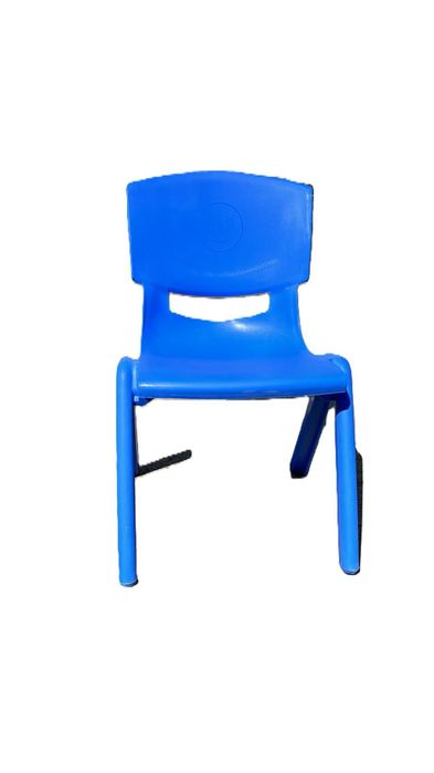 Set masa+scaune colorate pentru copii.