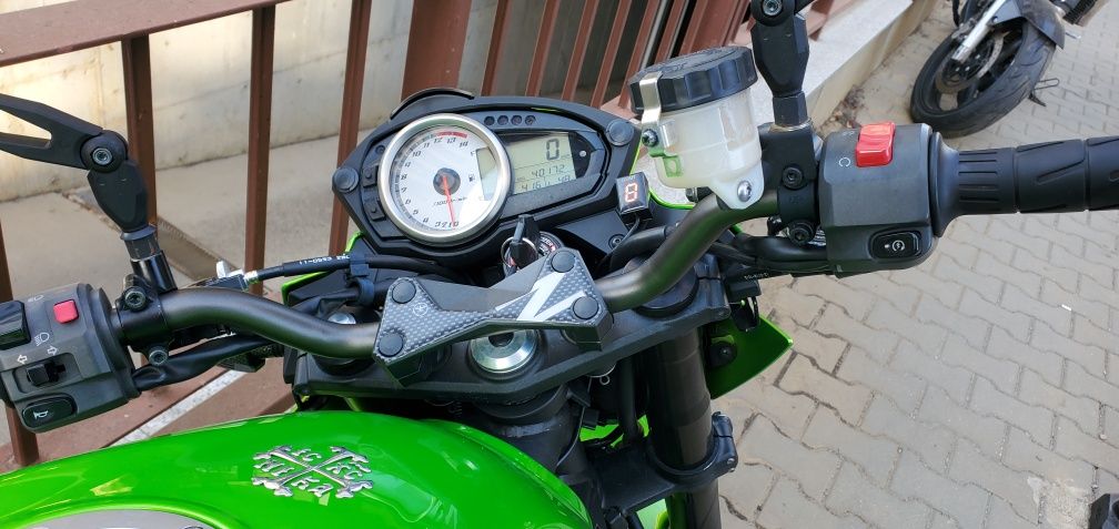 Vand Kawasaki Z750 An 2012