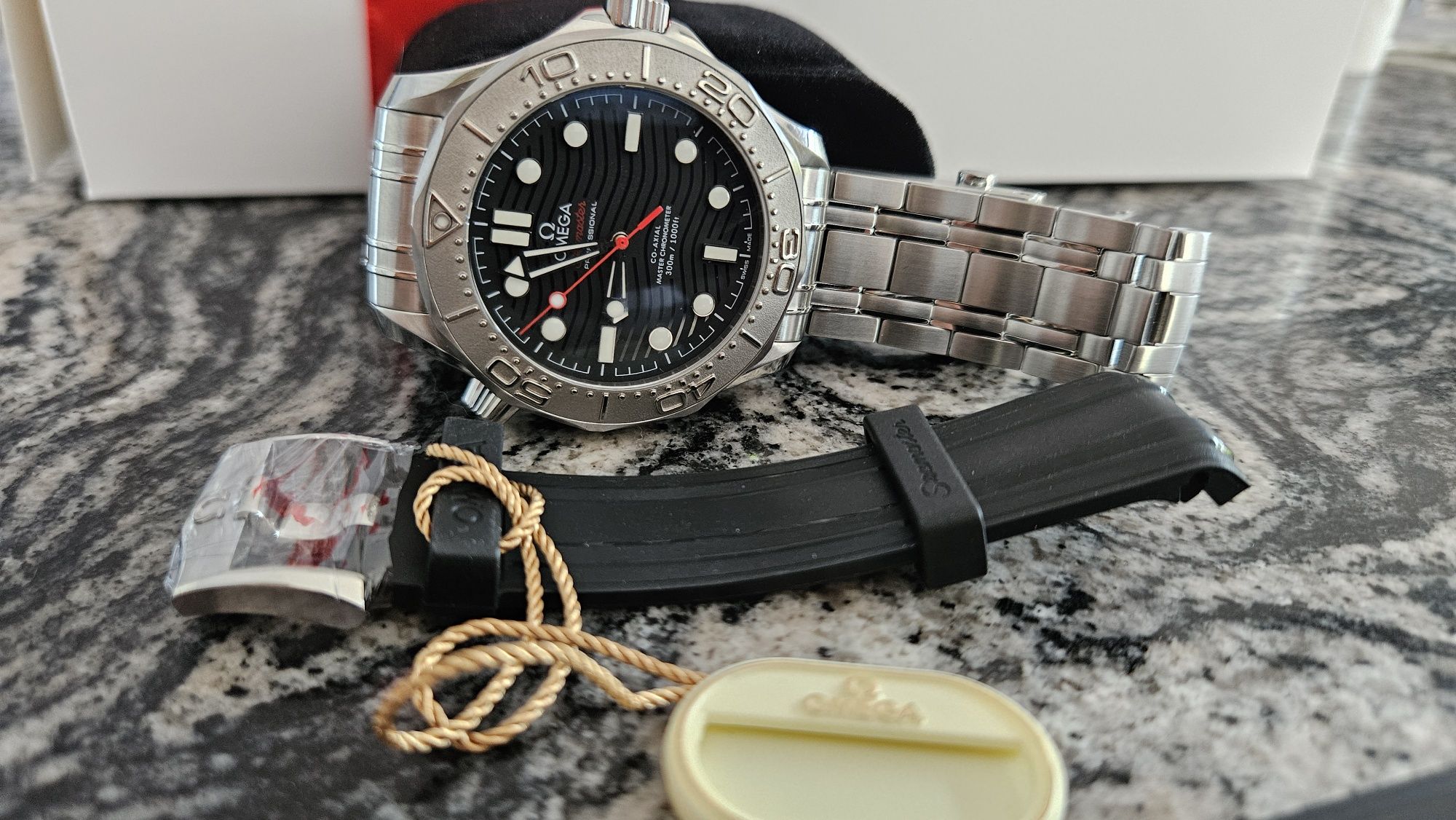 Omega Seamaster 300m Nekton