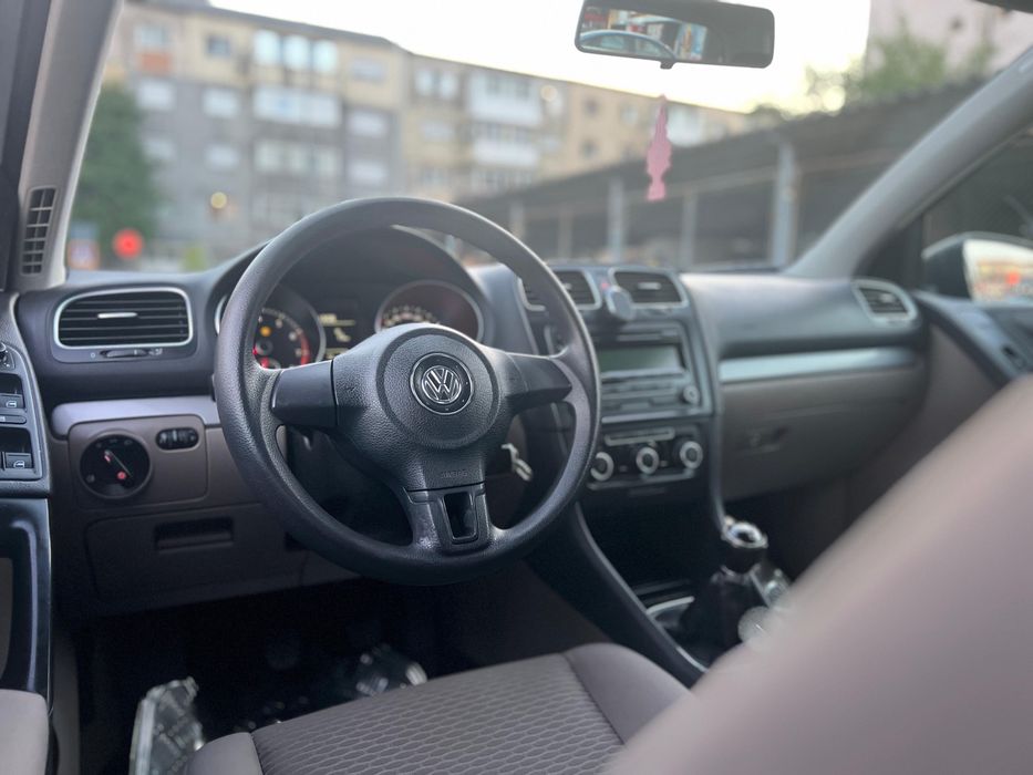 Vând W Golf VI benzina