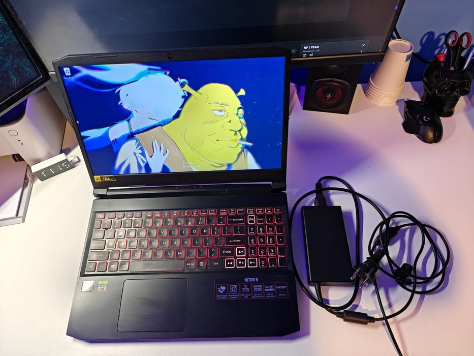 Laptop Acer Nitro 5 AN515-45