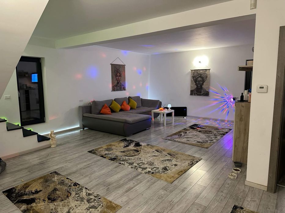 Casa mobilata P+1 la Albesti