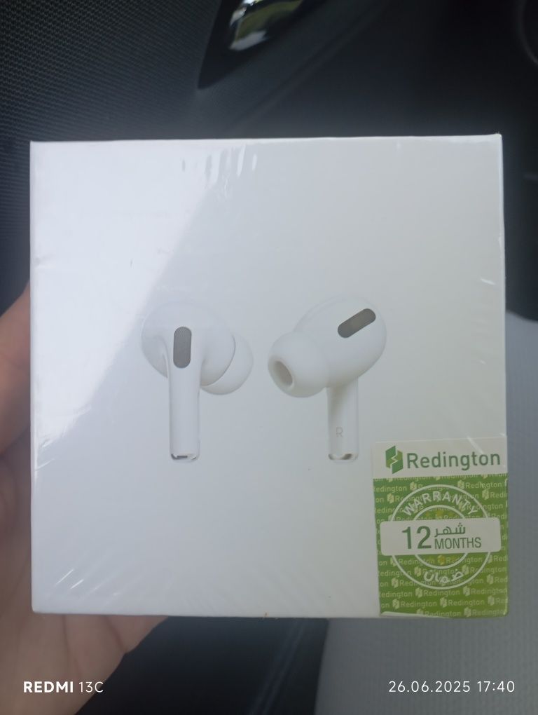 AirPods Pro MagSafe Charging Case
