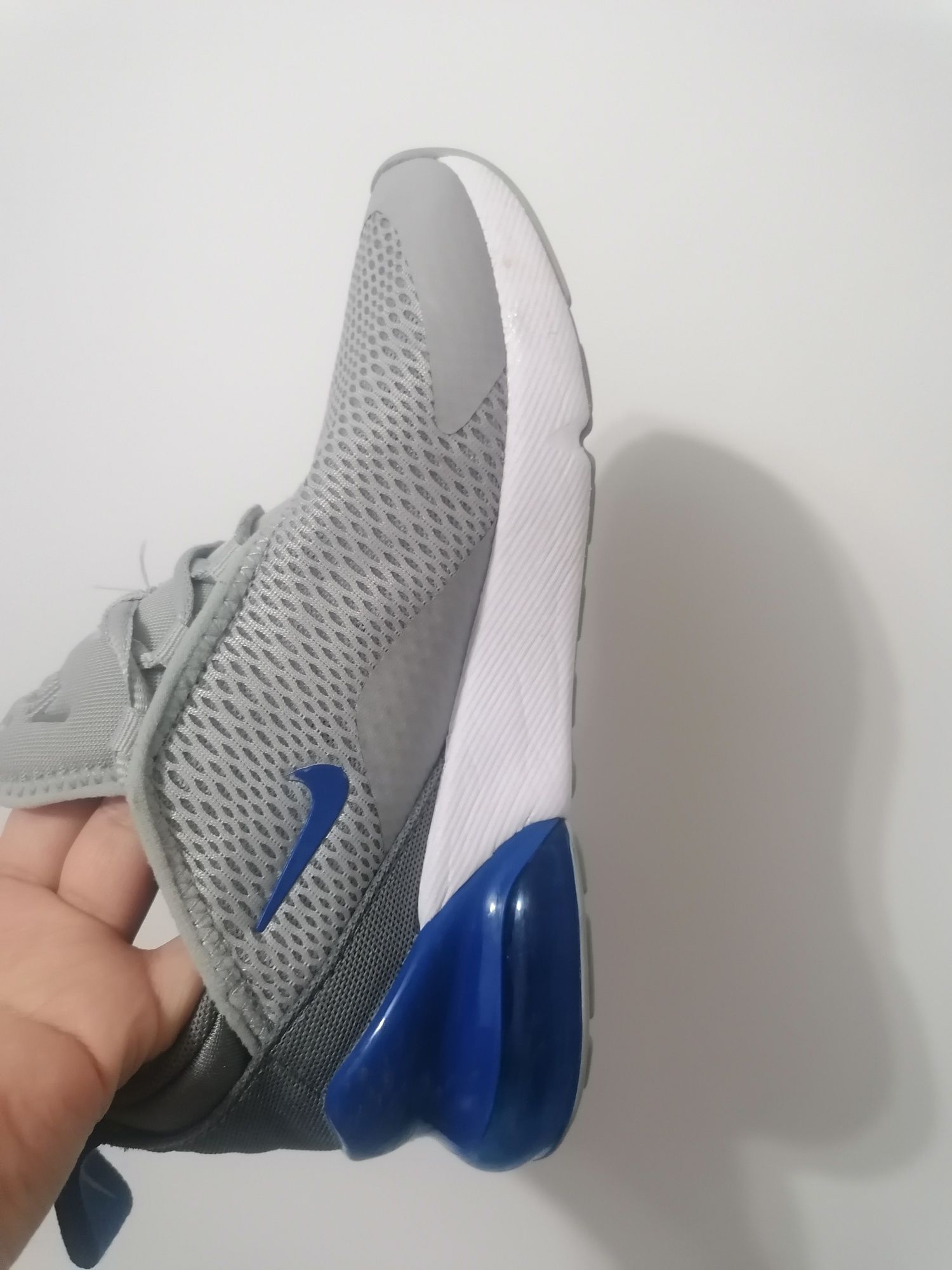 Adidasi Nike Max