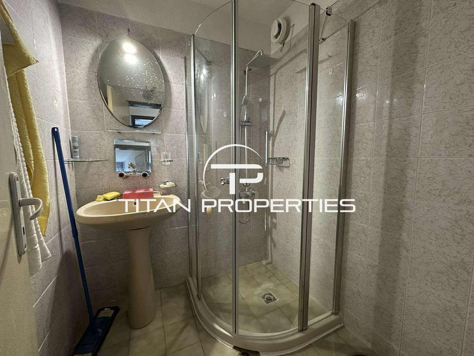 Дава се под наем Тристаен апартамент в Варна, Зимно кино Тракия - 100 кв.м за 562 € - Снимка #11