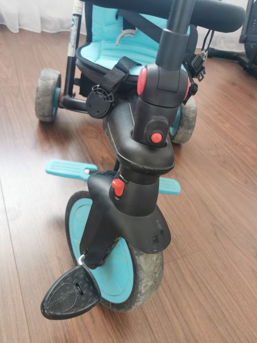 Tricicleta multifuncționala smartrike de vânzare.