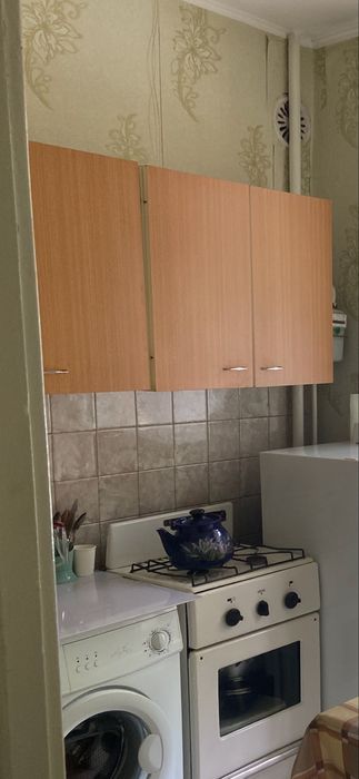 Продам кухонный шкафчик в хорошем состоянии