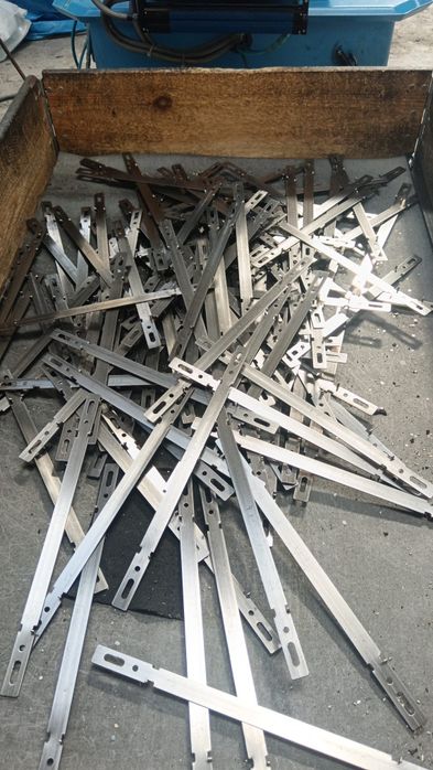 Vand linie productie distantiere cofraj