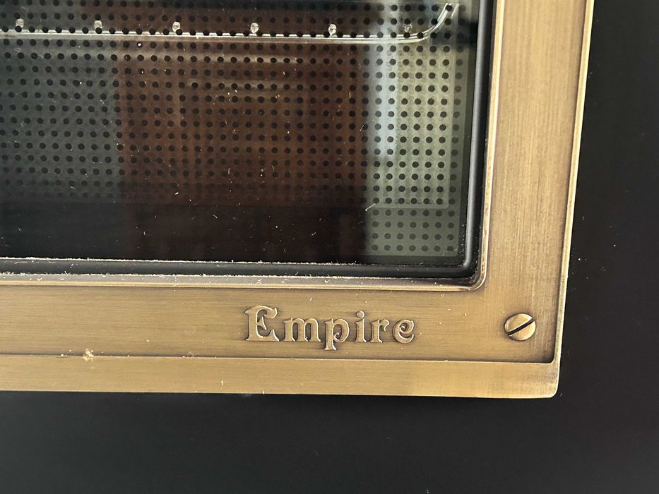 Фурна за вграждане Kaiser Empire в ретро стил