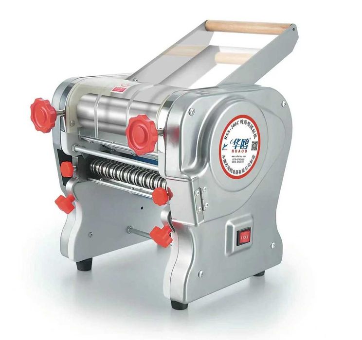 Тестораскатка 24 см. Тестораскаточный аппарат