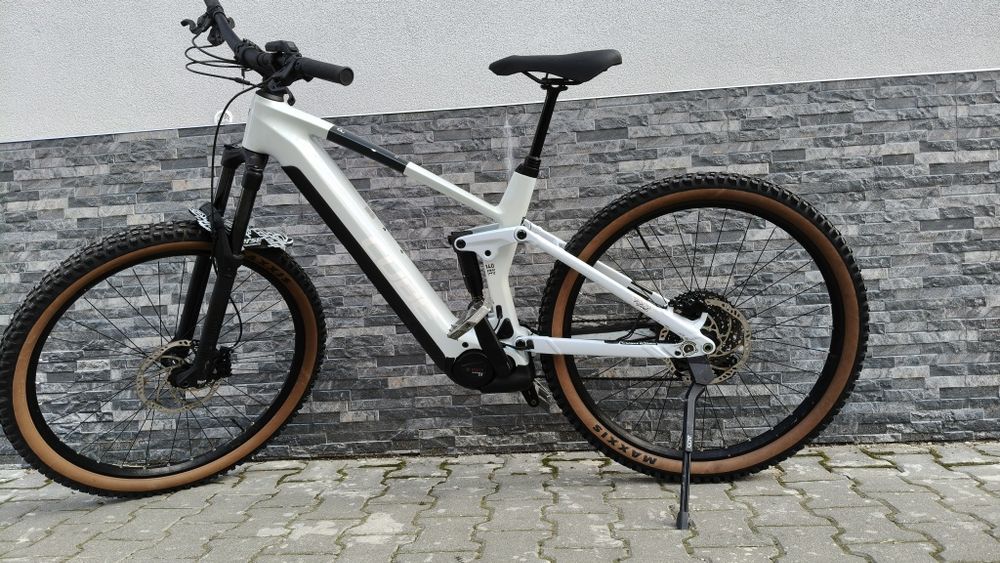 Cube stereo 140p carbon 750wh bosch