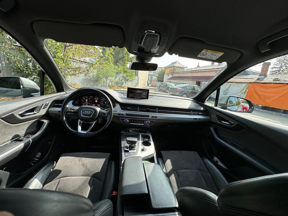 Audi Q7-2017-272 cp