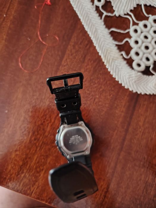 Vând ceas Casio bărbătesc și pt dama