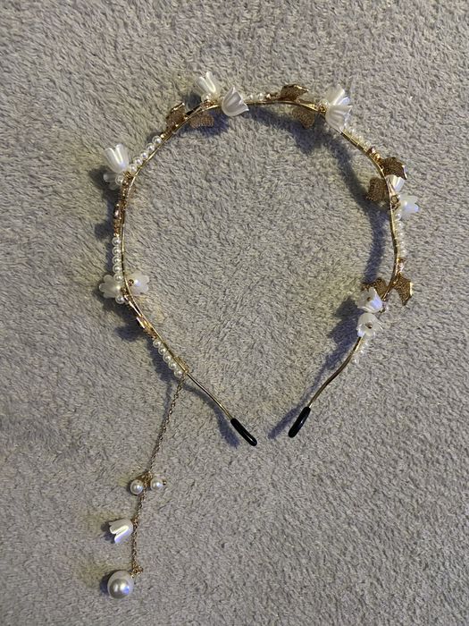 Диадема с цветя за специални събития