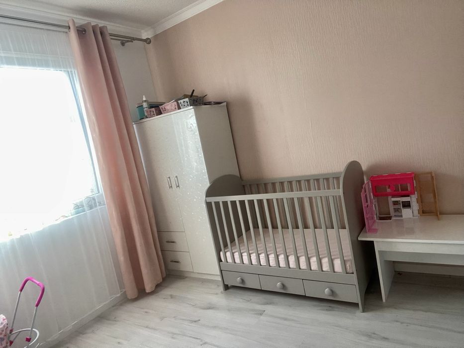 Mobilier bebe fete