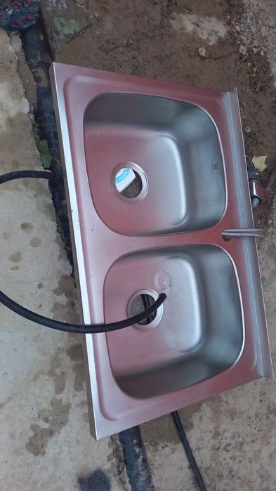 Өте жақсы жағдайда ас үй мойкасы сатылады.Бағасы 15000тг