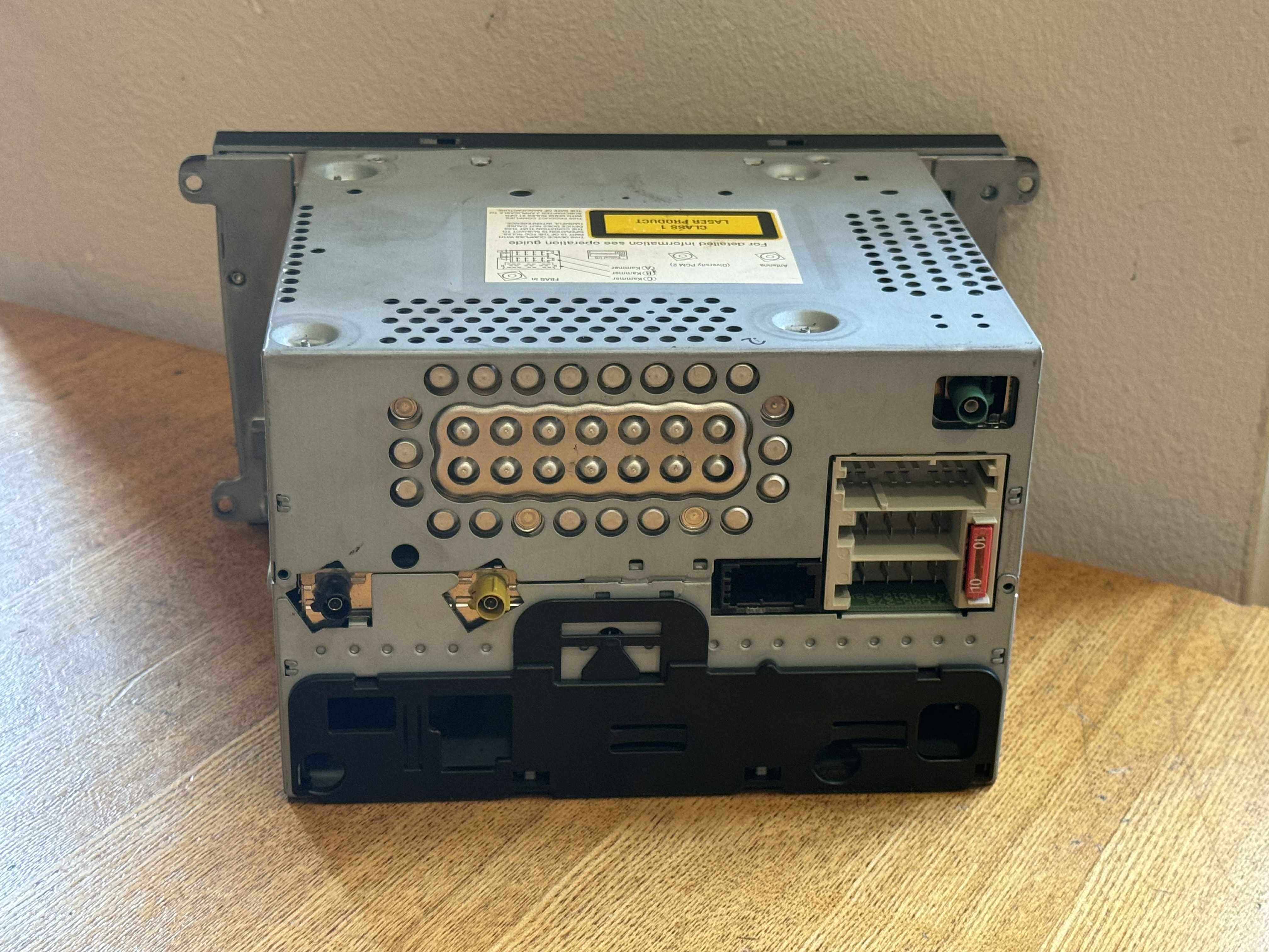 Аудио система, навигация и CD changer за Porsche Cayenne -  2005