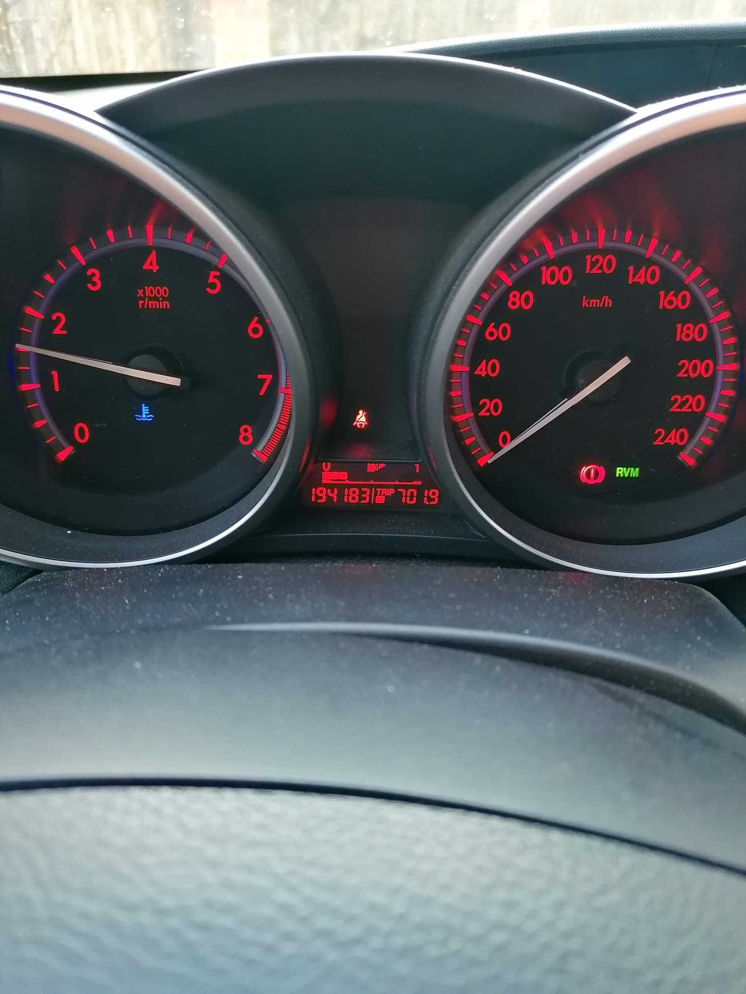 MAZDA 3  ,1,6 benzina