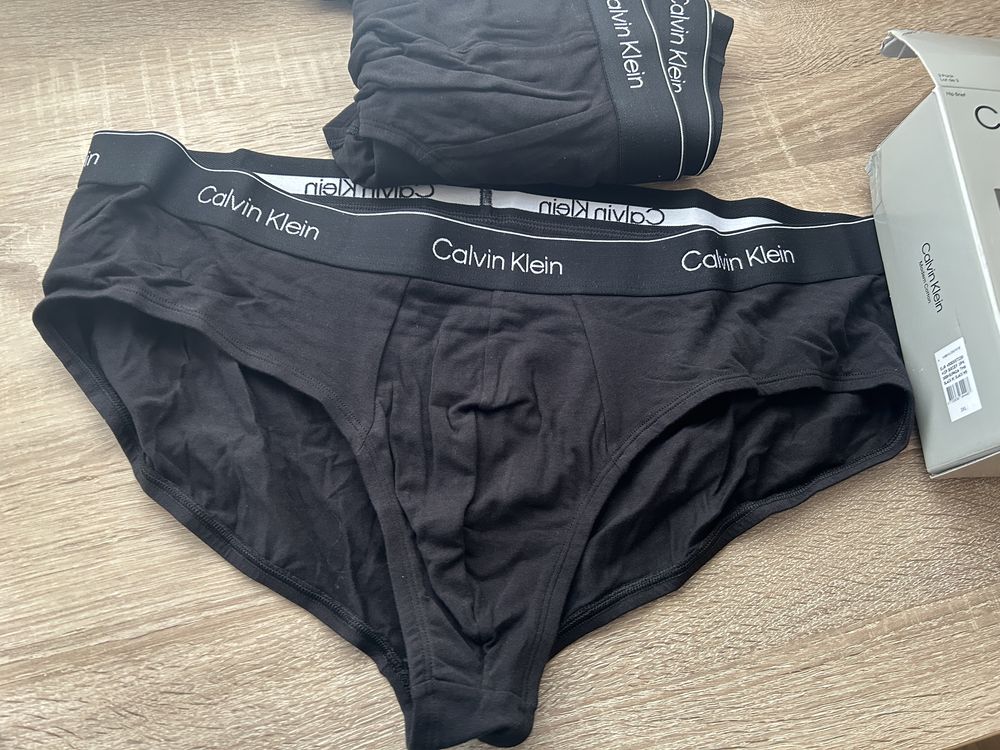 Нови мъжки слипове Calvin Klein