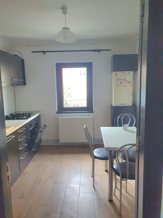 Apartament 2 camere,Racadau,parcul Trandafirilor