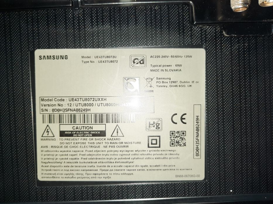 Телевизор Самсунг 43 инчов  SAMSUNG UE43TU8072U за части