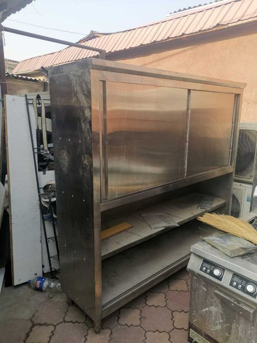 шкаф и столы из нержавейка