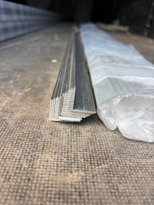 Уголок алюминиевый 20*20/15*15 Лука (с документами)