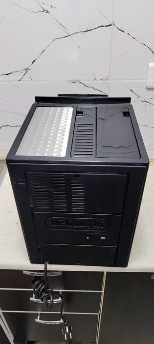 Espressor Automat DeLonghi Perfecta Cappuccino ESAM5500 cu Cafea Boabe