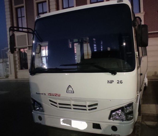 Avtobus ISUZU SAZ NP 21