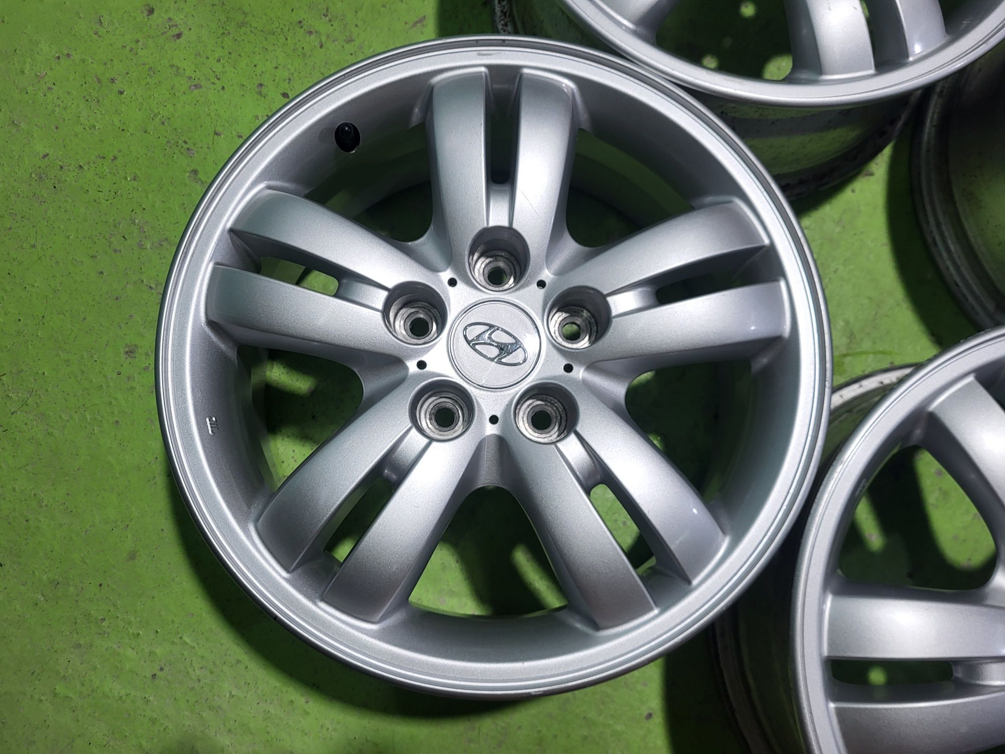 16 5x114.3 Hyundai Kia лети джанти 5х114.3 Киа Хюндай