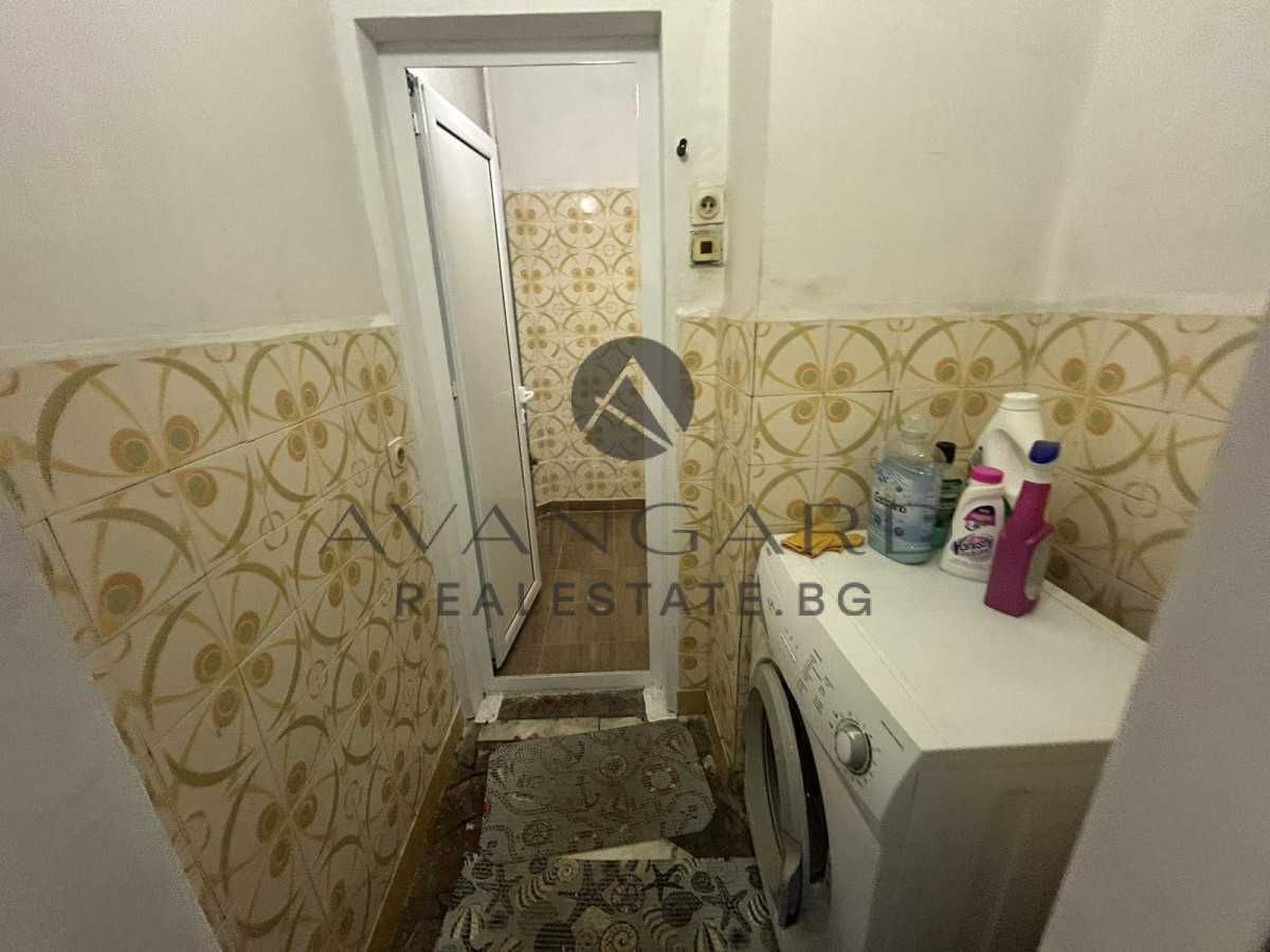 Продава се Четиристаен апартамент в Пловдив, Център - 120 кв.м за 2250 €/кв.м - Снимка #10