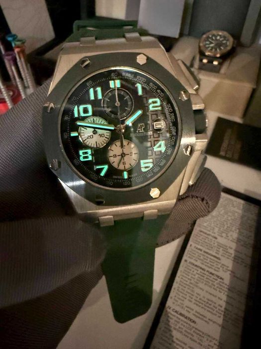 audemars piguet offshore 44mm silver/green