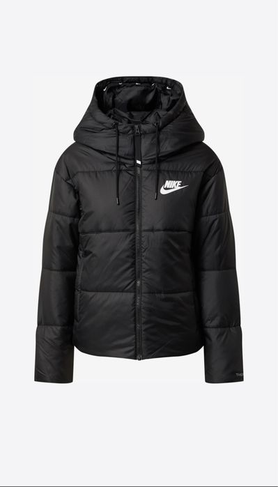 Дамско яке Therma Fit Nike