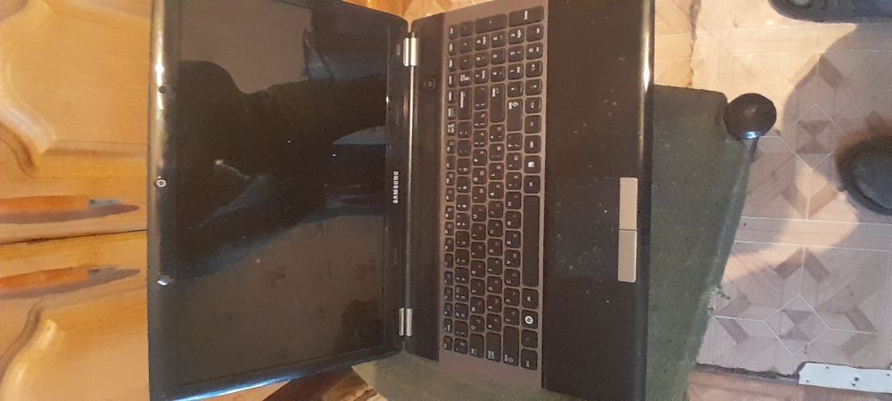 Продам два ноутбука