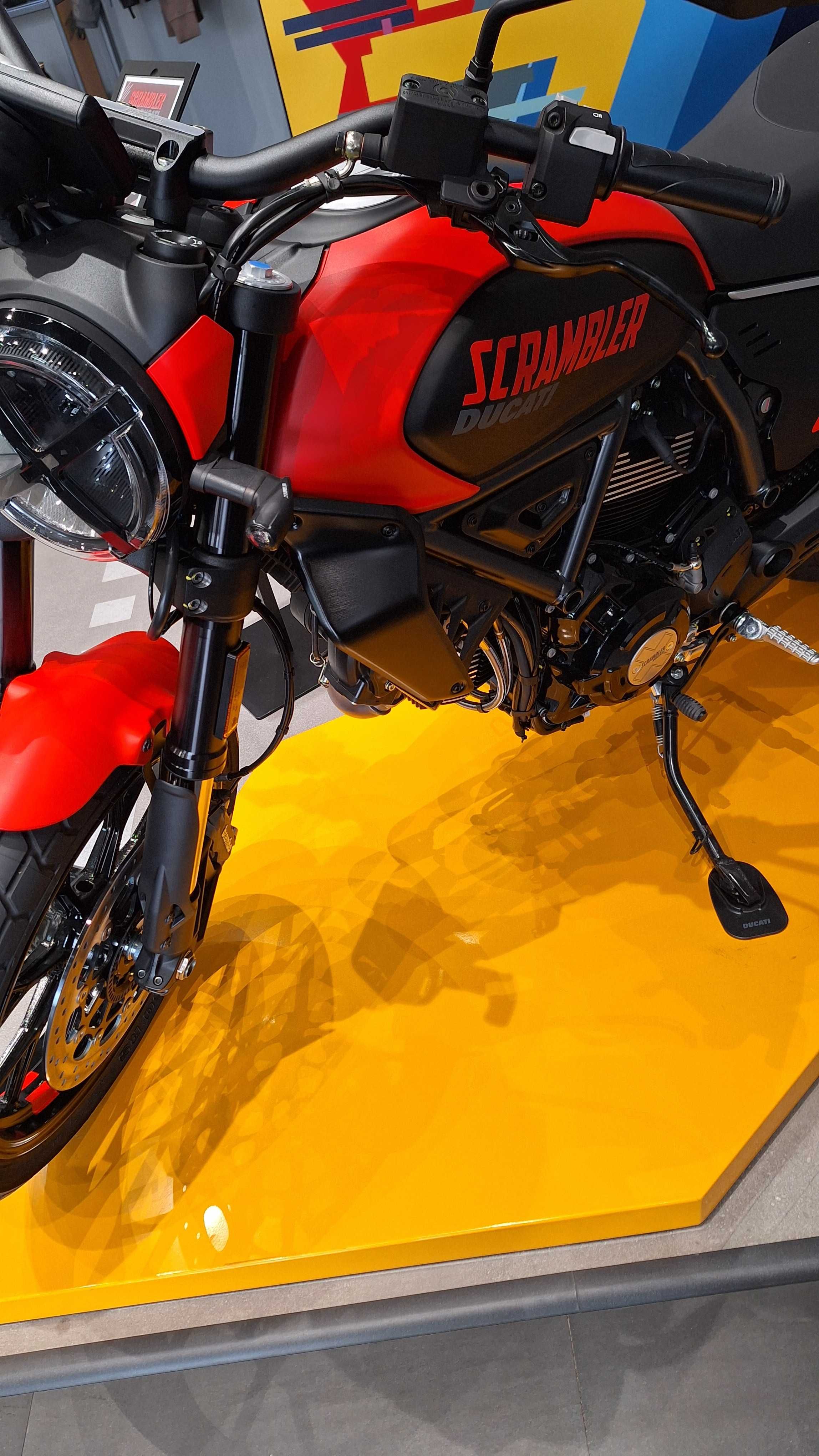 Ducati Scrambler Full Throttle mototsikli Toshkentda!