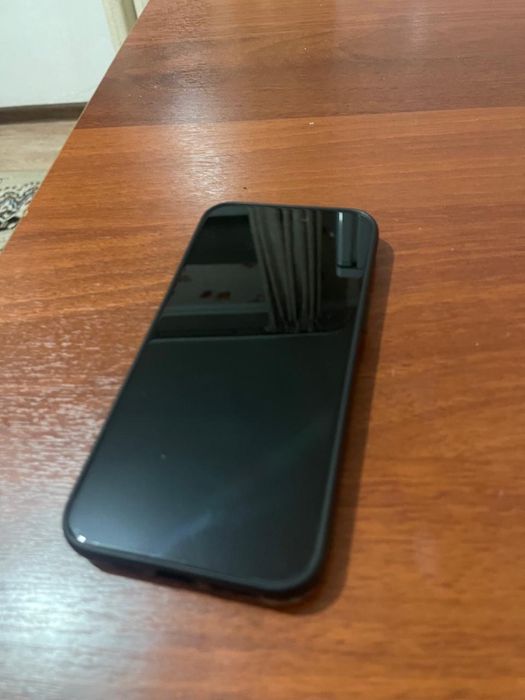 Продам Айфон 15 про макс 256gb
